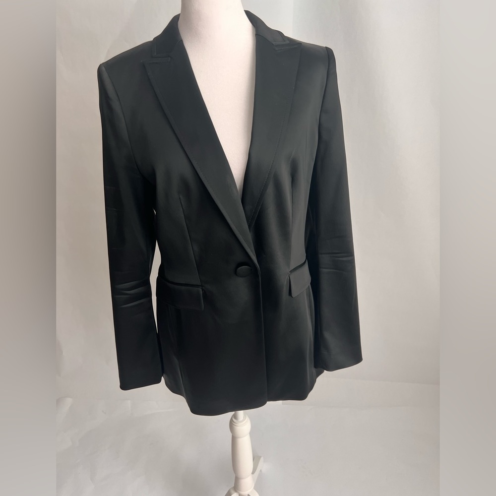 White House Black Market Tuxedo Jacket